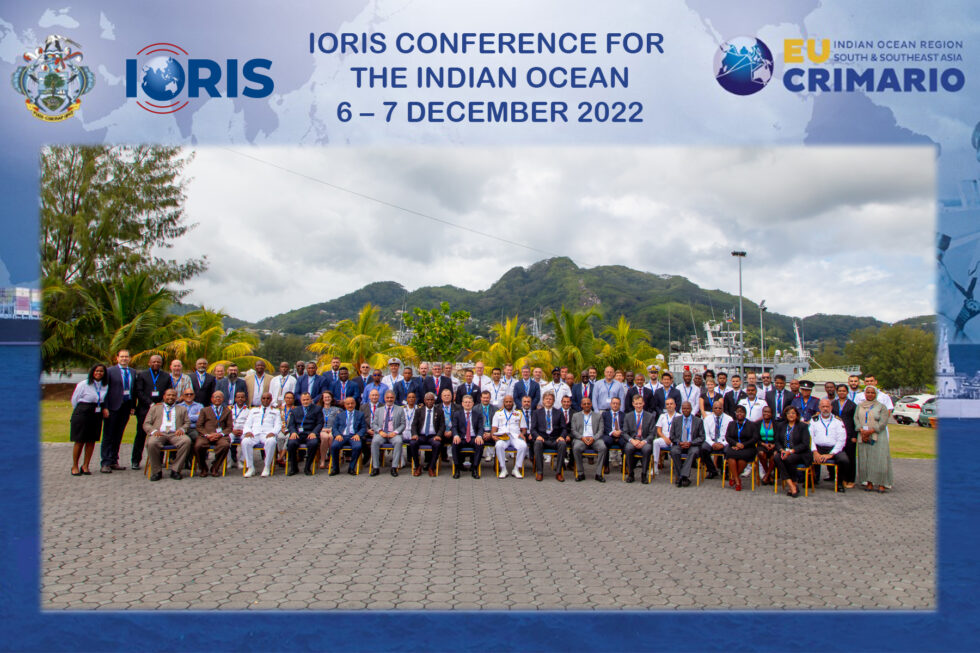 Fighting maritime threats through the IORIS platform